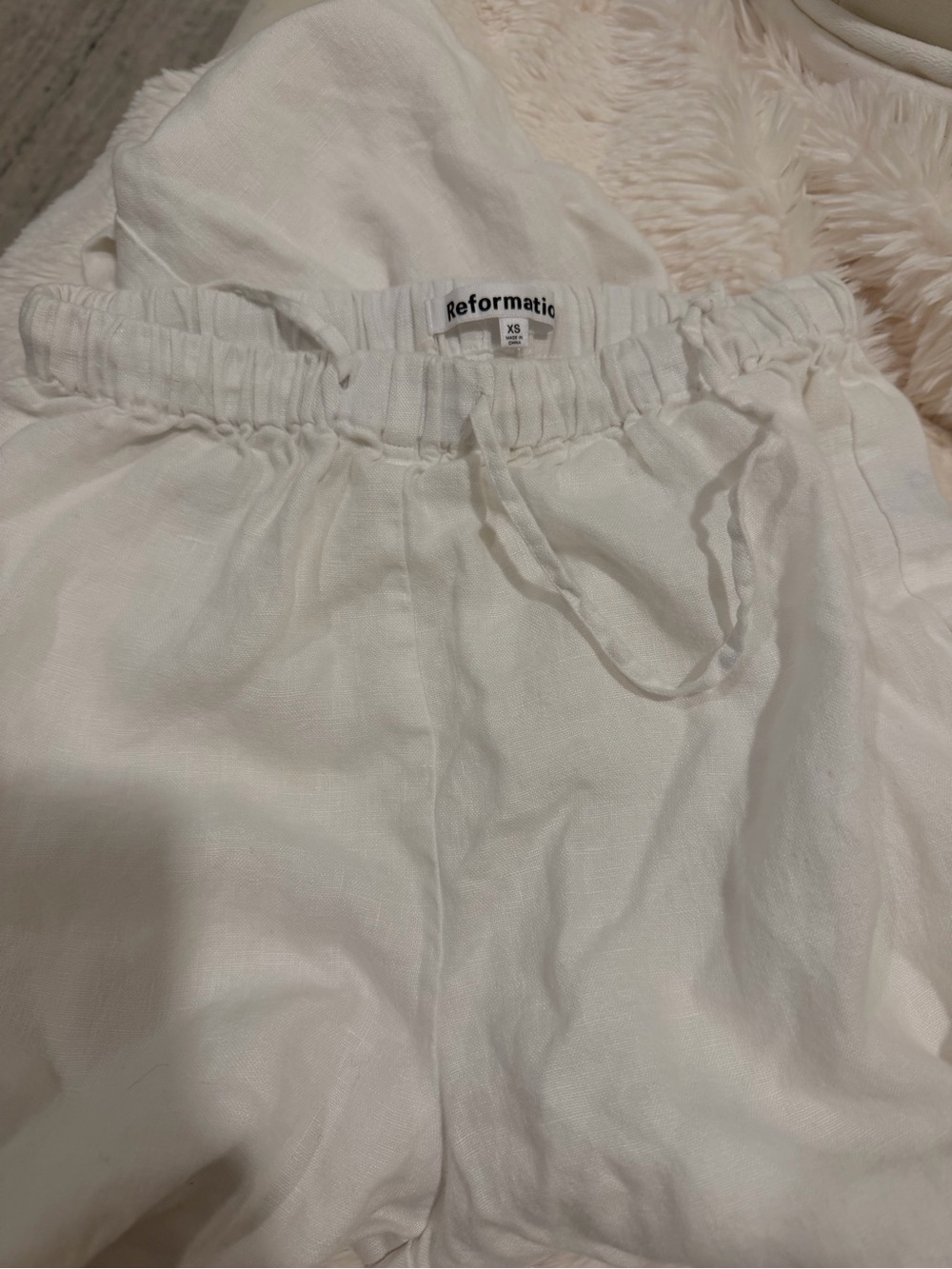 Reformation Kids White Elastic-Waist Shorts
